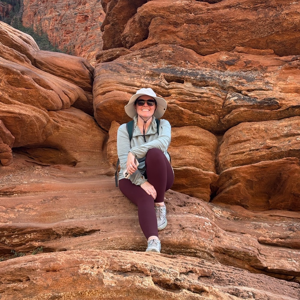 Meet your Posher, Nicole